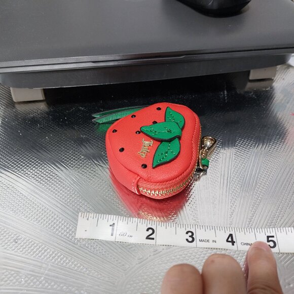 Juicy Couture Heart Shape Cute Mini Coin Purse Mini Wallet Bag Charm Keyring - Picture 6 of 7